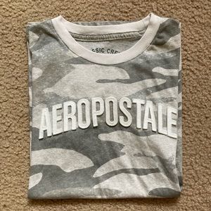 Women’s Aeropostale grey and white tshirt